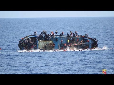 انقاذ 500 مهاجر قبالة السواحل الليبية