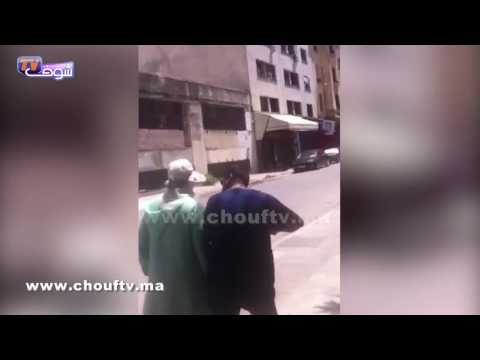 رجل يشكو لوالدته من تعبه خلال رمضان