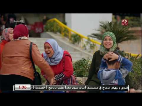 رد فعل بعض المصريين مع شخص يلقي القمامة في الشارع