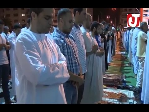 إقبال كبير من طرف المغاربة على صلاة التراويح