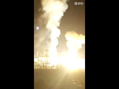 لحظة انفجار محطة توليد كهرباء في الصين