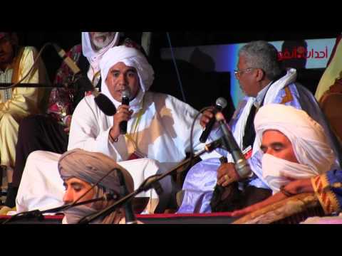 بالفيديو  طريقة الترحيب سيرا على التقاليد الصحراوية العريقة