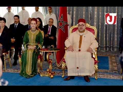 شاهد الملك محمد السادس والأميرة لالة سلمى يترأسان اتفاقيات لتطبيب السجناء