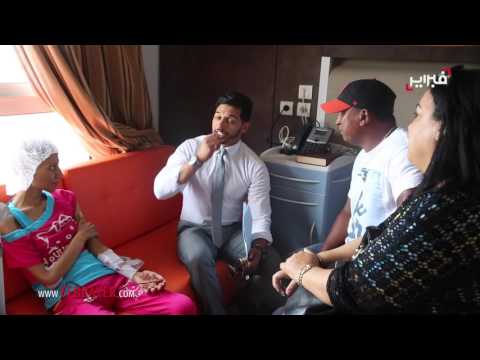 الملاكم عبدالحق عايش يزور المريضة بالسرطان حنان ويطالب بتوفير العلاج لها