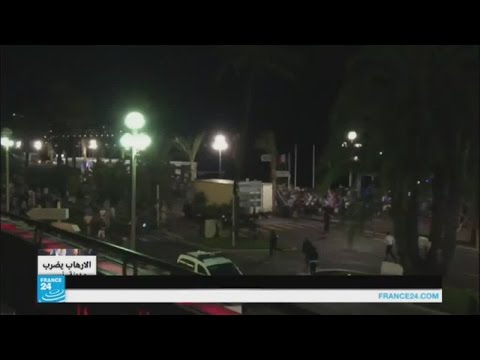 بالفيديو حالة هلع أثناء الهجوم بالشاحنة على الكورنيش البحري في نيس
