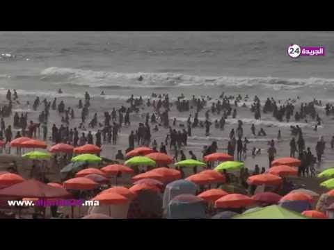 موجة الحر تخرج البيضاويين إلى الشواطئ