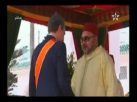 بالفيديو شاهد ملك المغرب يمنح الوشاح العلوي لثباتيرو