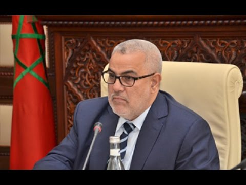 عبد الإله بنكيران يدعو وزراءه إلى التقشف وترشيد نفقات السفريات والحفلات