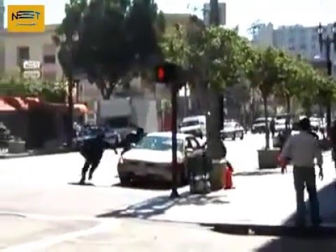بالفيديو الشرطة تتدخل لمنع سرقة مصرف