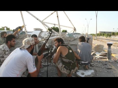 شاهد القوات  الليبية تواصل تقدمها في سرت