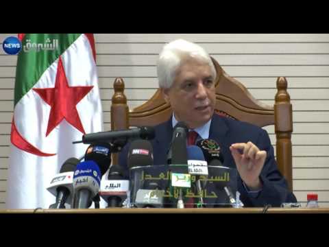 وزير العدل يأمر بتحريك الدعاوى العمومية ضد ناهبي العقار الفلاحي
