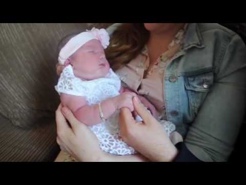 بالفيديو أم تنجب طفلة وزنها يزيد عن 5 كلغ في حالة تعتبر نادرة