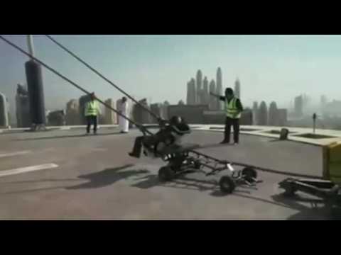 محاولة القفز الفاشلة تثير التساؤلات عبر مواقع التواصل