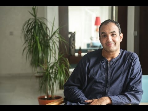 بالفيديو رشيد الوالي يكشف عن تفاصيل وموعد اعتزاله