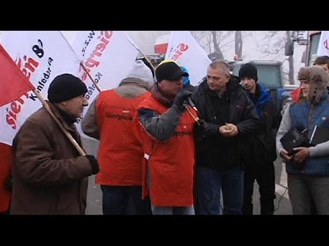 تظاهرات للمزارعين في بولندا احتجاجًا على سوء أوضاعهم
