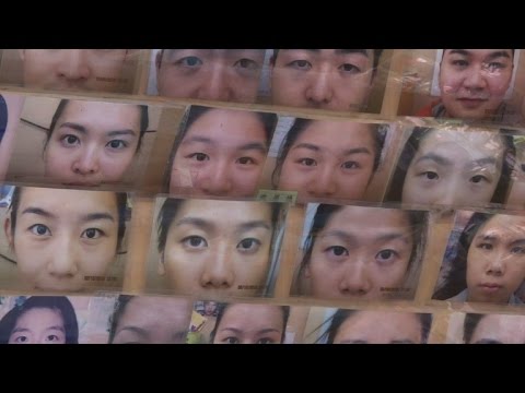 شاهد إعادة رسم الحاجبين مدخل لتحسين الطالع