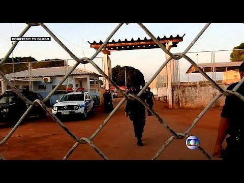 بالفيديو  مقتل 18 شخصًا إثر أعمال عنف في سجنين برازيليين
