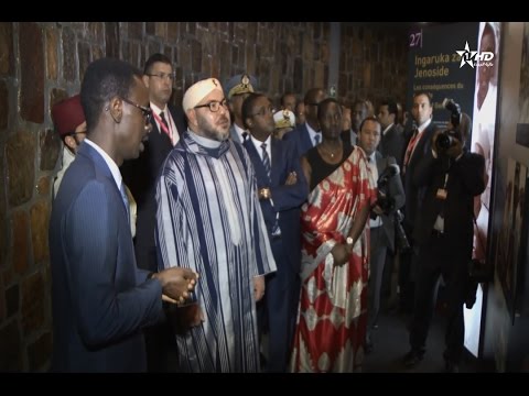 بالفيديو الملك المغربي يزور النصب التذكار لضحايا الإبادة الجماعية في رواندا