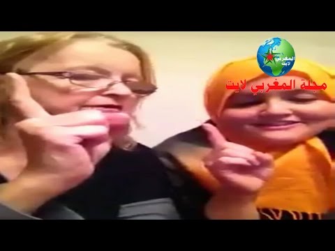 شابة أميركية تلقن والدتها الشهادتين وتدخل الإسلام