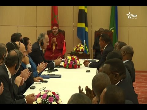 شاهد حفل التوقيع على 22 اتفاقية تعاون بين البلدين