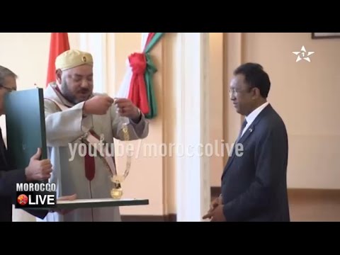 الملك محمد السادس يمنح رئيس مدغشقر بأوسمة وطنيّة