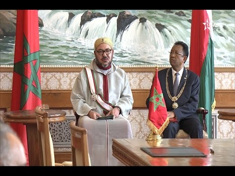 شاهد الملك محمد السادس يُجري مباحثات مع الرئيس الملغاشي