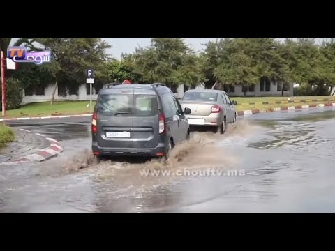 شاهد مياه الأمطار غمرت شوارع المدينة