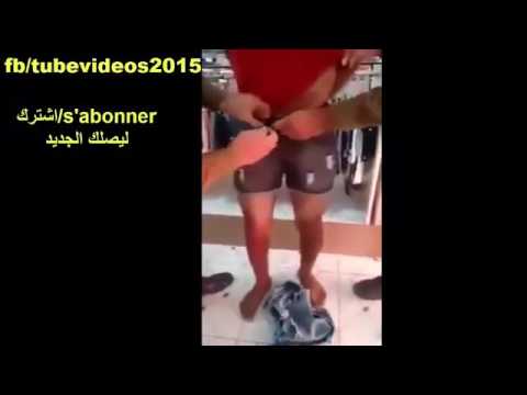 بالفيديو شاب ينفّذ أغرب جريمة سرقة في محل ملابس
