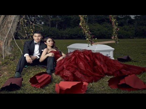 شاهد شاب يطلب يد حبيبته للزواج بطريقة مُخيفة