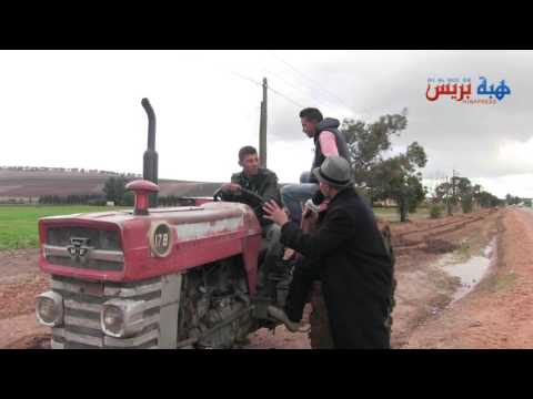 بالفيديو  فلاح مغربي يتحدث عن أهم المحاصيل في المملكة