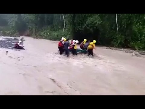 شاهد مقتل 9 أشخاص جرّاء أعصار أوتو في كوستاريكا