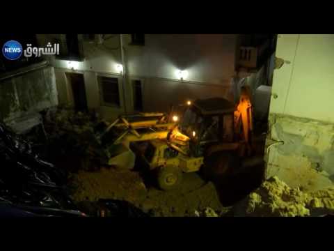 شاهد  انهيار جزئي لبناية في العاصمة