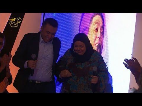 شاهد أم الفنان زكرياء الغفولي