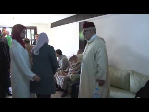 شاهد أجواء مؤثرة من داخل منزل بنكيران