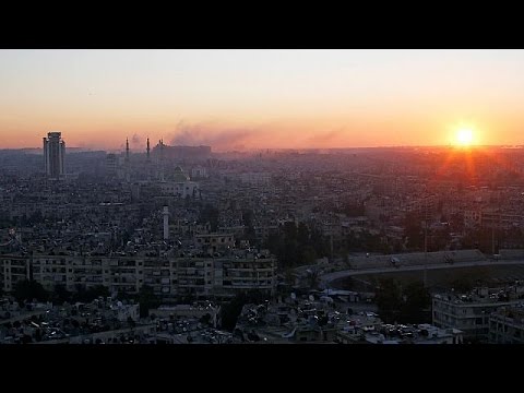 قوات النظام تسيطر على أحياء حلب القديمة والمعارضة تدعو إلى هدنة
