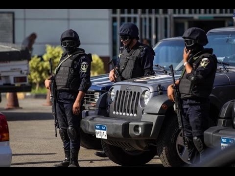 شاهد انفجار في الجيزة يسفر عن ستة قتلى من الشرطة