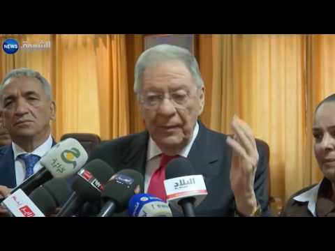 ولد عباس يستقبل المرشح اليساري الفرنسي آرنو مونتبورغ