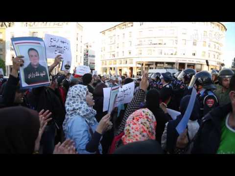شاهد عودة العاطلين عن العمل إلى الشارع