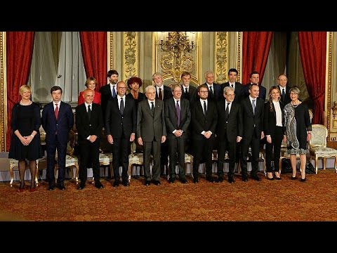 بالفيديو الحكومة الإيطالية الجديدة تؤدي اليمين الدسنورية بعد استقالة رينزي