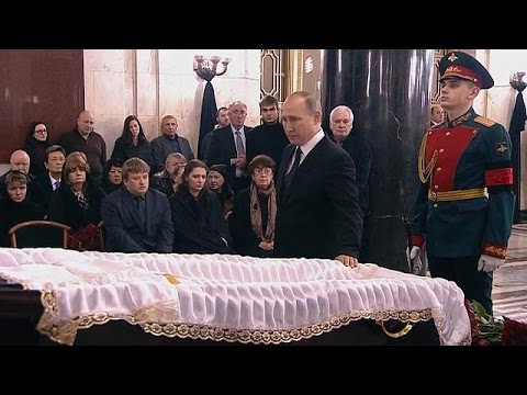 شاهد روسيا تودع سفيرها المخضرم كارلوف