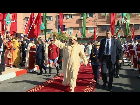 لحظة وصول محمد السادس إلى مسجد النصر في مراكش
