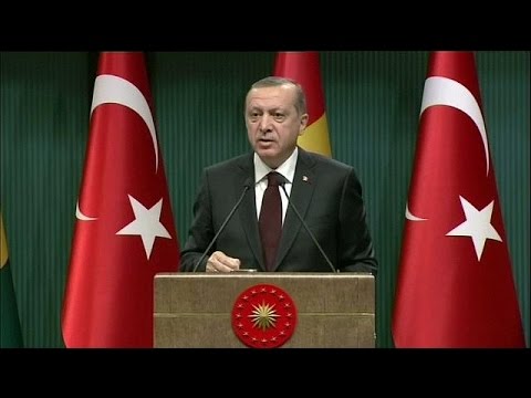 شاهد أردوغان يتهم الغرب بدعم تنظيمات إرهابية