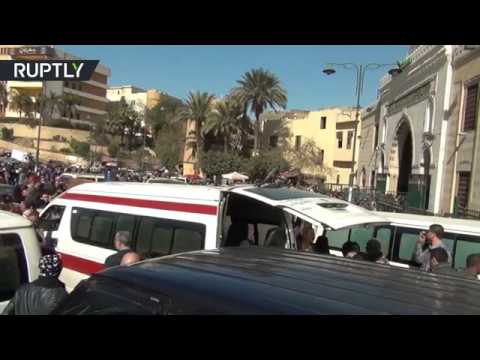 بالفيديو مصر تبدأ بتسليم رفات ضحايا الطائرة المنكوبة في المتوسط إلى ذويهم
