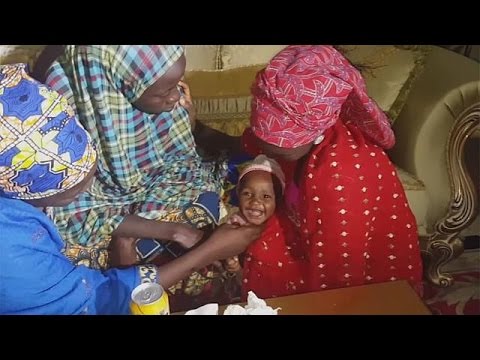 شاهد إنقاذ فتاة اختطفتها جماعة بوكو حرام في 2014
