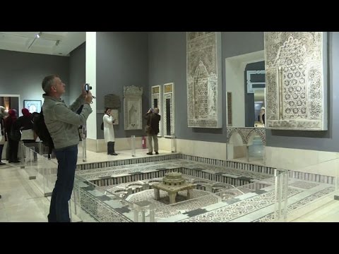 متحف الفن الإسلامي يفتح في القاهرة أبوابه للصحافة