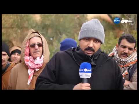 شاهد ناقلو الخطوط الحضرية في آفلو يطالبون بحل مشاكلهم