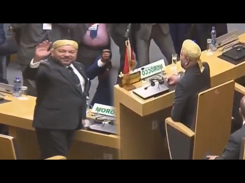 شاهد استقبال تاريخي للملك محمد السادس في قمة الاتحاد الأفريقي