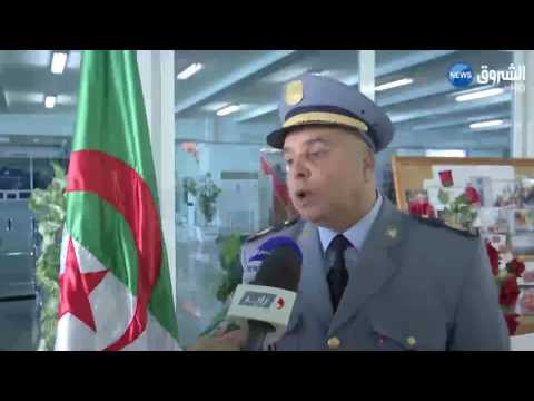 شاهد  محاولة تهريب 200 مليون دج للخارج في 2016