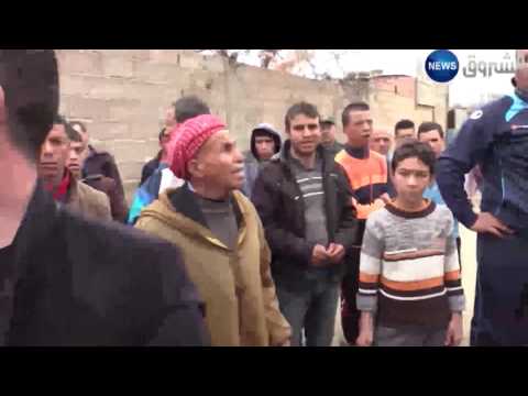 عائلة تحاول الانتحار حرقًا احتجاجًا على هدم منزلها