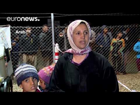 آلاف الأطفال والنساء ينزحون من الموصل